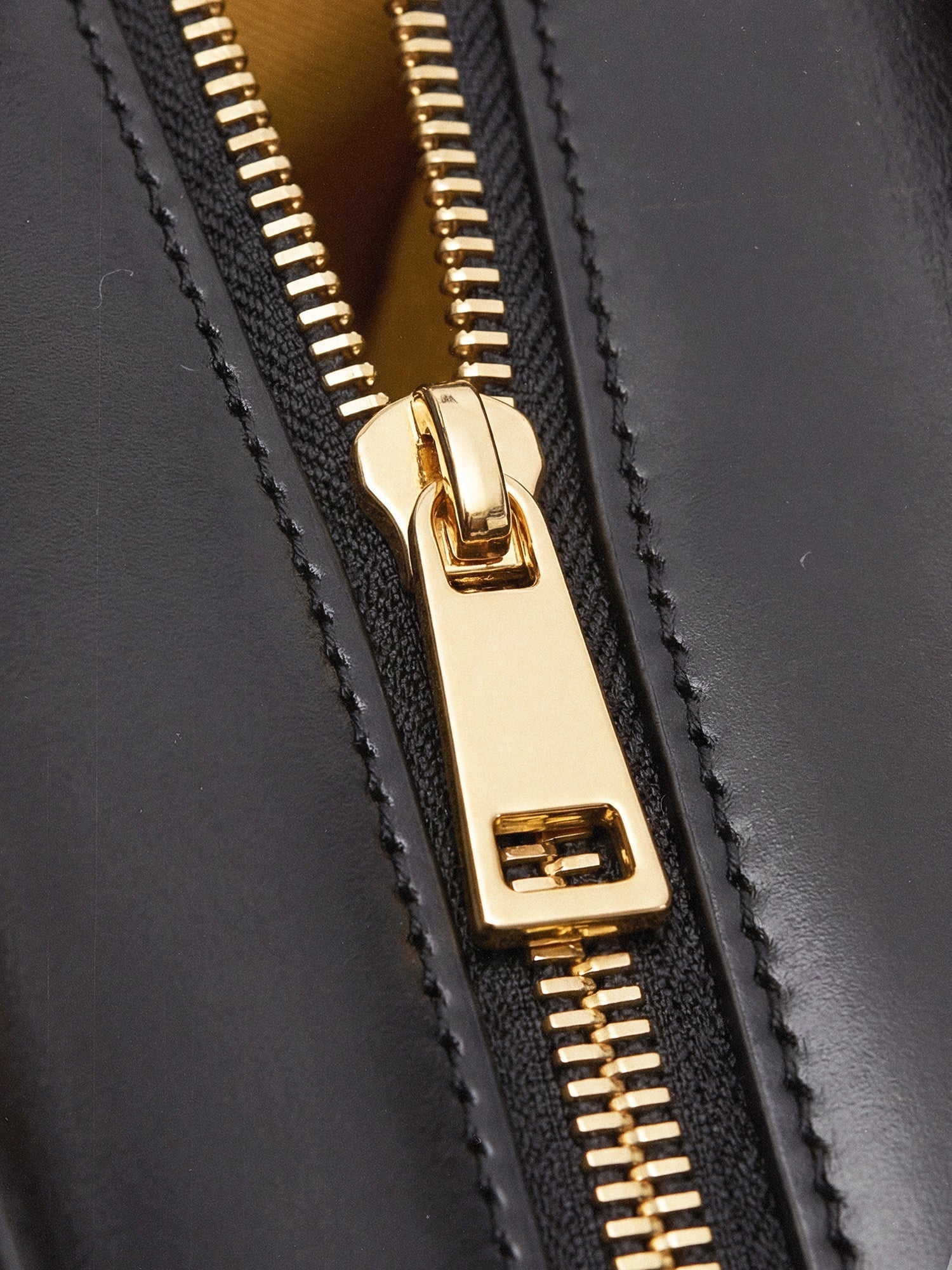 "Aina" Frosted Cherry Leather Handbag A250 Deal