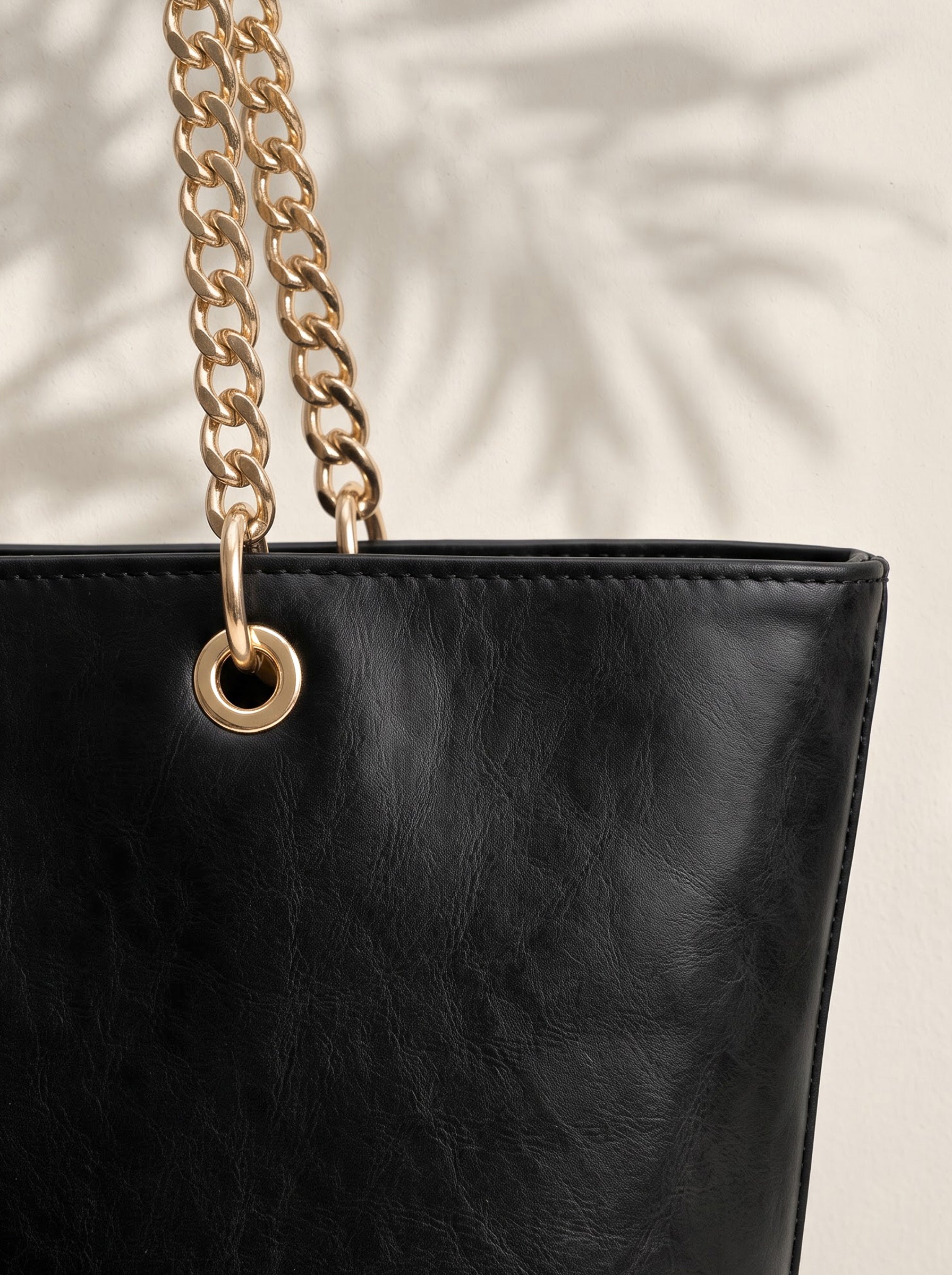 "Safiya" Black Chain Tote Bag
