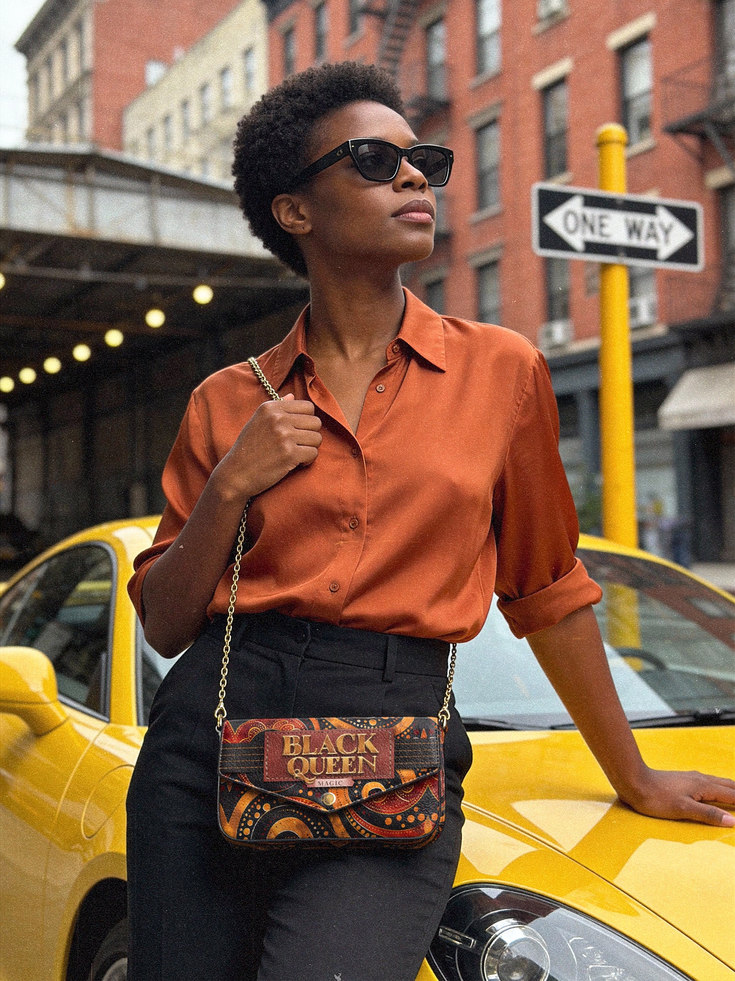 "Makeda" Envelope Chain Crossbody Bag