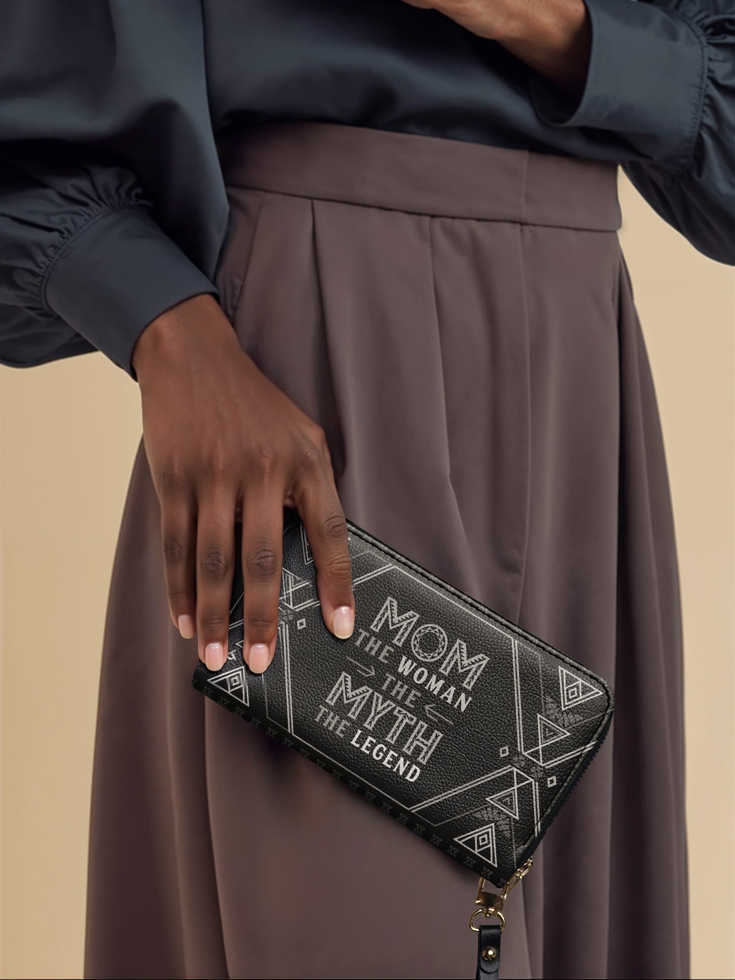 "Mamalore" Wallet Deal