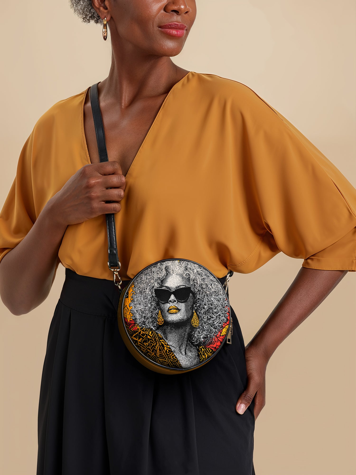 "Nandeka" Circle Crossbody Bag