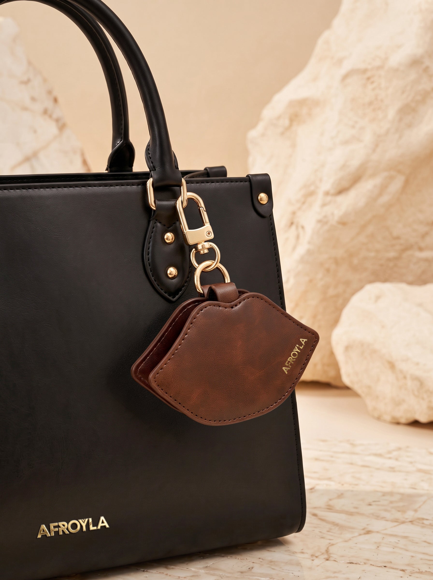 "Tunza" Suede Earphones Case Charm