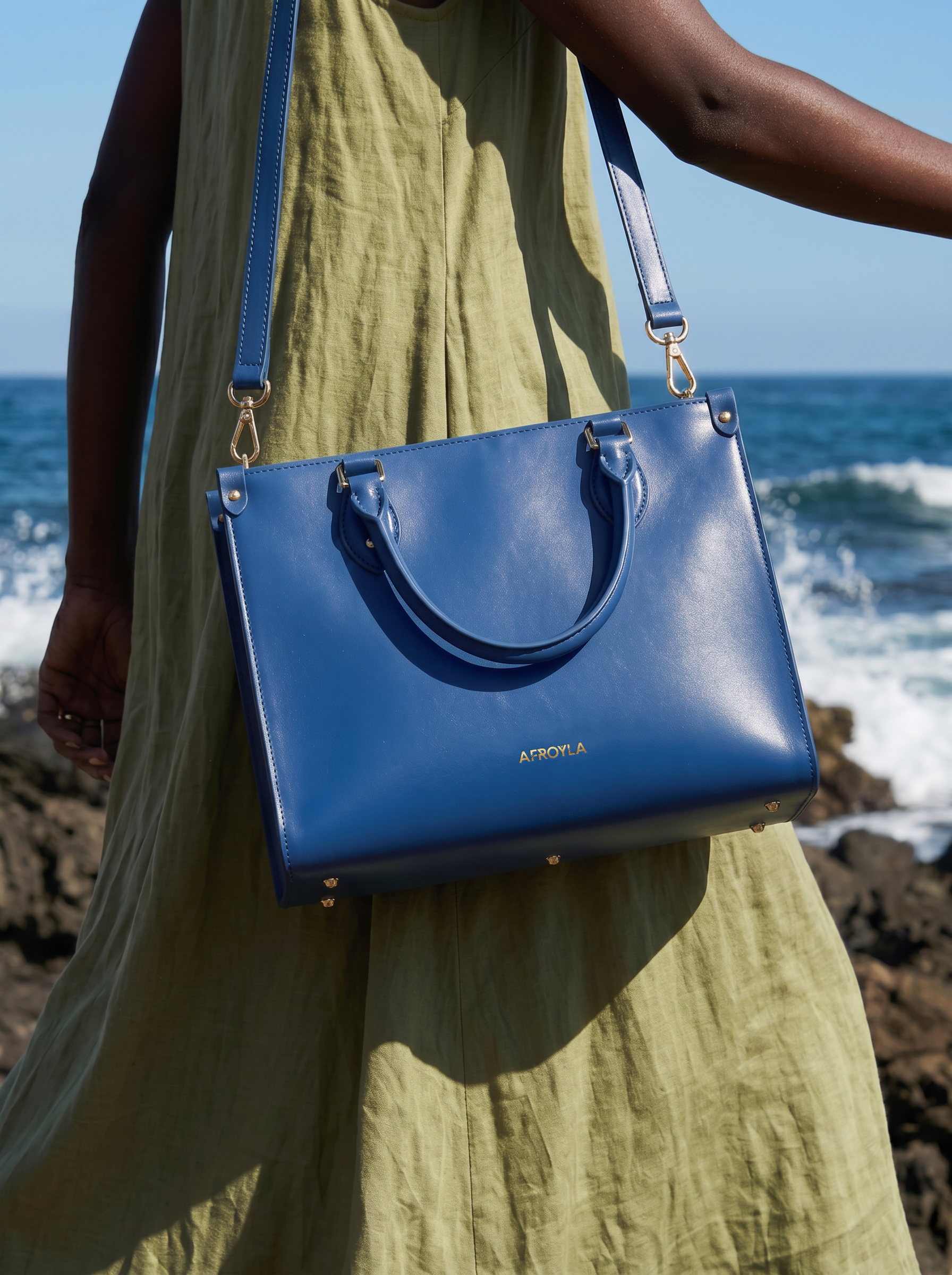 "Serwa" Cobalt Blue Leather Handbag