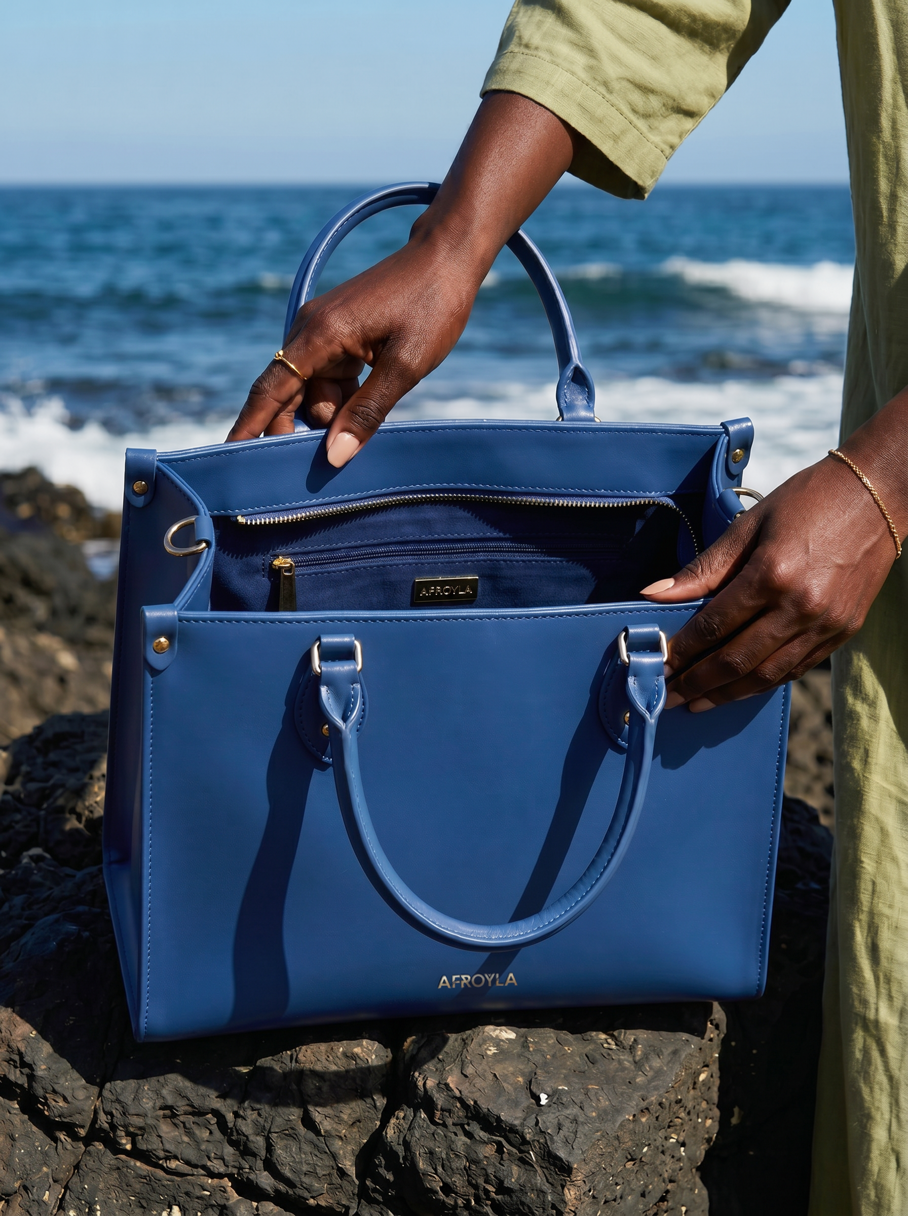 "Serwa" Cobalt Blue Leather Handbag
