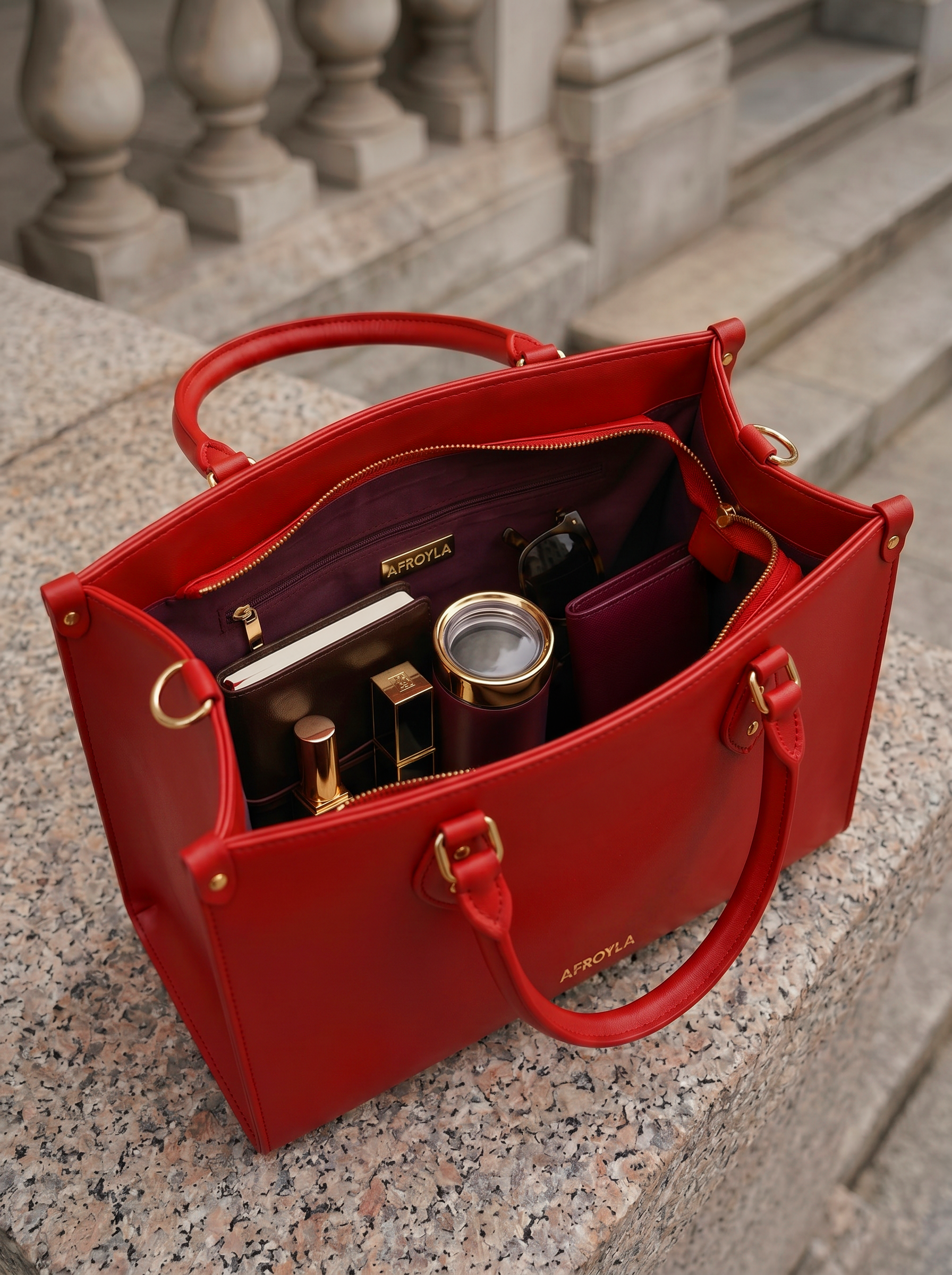 "Serwa" Red Leather Handbag